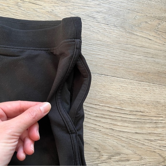 Lululemon Highrise Cropped Pant - Picture 6 of 8